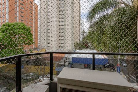 Apartamento à venda com 124m², 3 quartos e 2 vagasVaranda da Suíte 2
