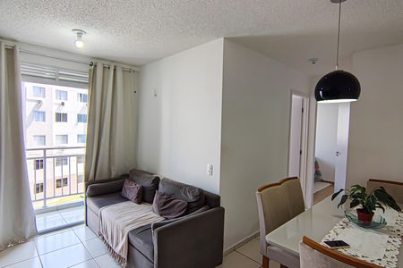 Sala de apartamento à venda com 2 quartos, 45m² em Curicica, Rio de Janeiro