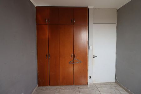 Apartamento para alugar com 76m², 2 quartos e 1 vaga Apartamento para alugar com 76m², 2 quartos e 1 vagaQuarto 2