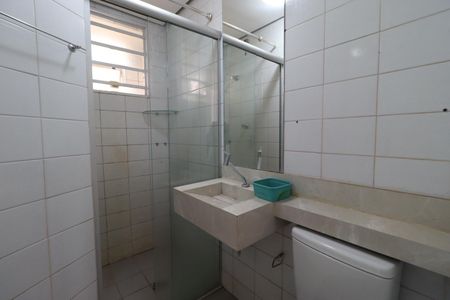 Apartamento para alugar com 76m², 2 quartos e 1 vaga Apartamento para alugar com 76m², 2 quartos e 1 vagaBanheiro