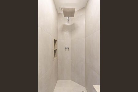 Apartamento para alugar com 75m², 2 quartos e 1 vagaBanheiro Suíte 2