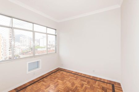 Apartamento para alugar com 75m², 2 quartos e 1 vagaSuíte 1