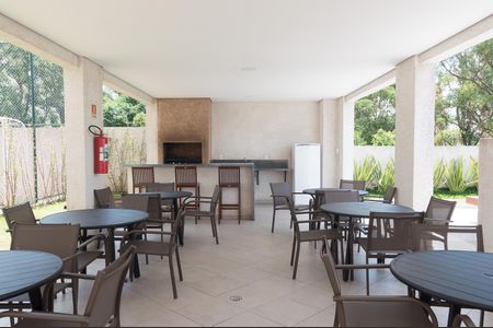 Apartamento à venda com 59m², 2 quartos e 1 vaga Apartamento à venda com 59m², 2 quartos e 1 vagaÁrea comum - Churrasqueira