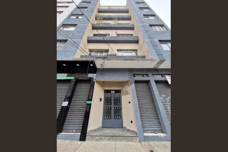 Apartamento à venda com 45m², 1 quarto e sem vaga Apartamento à venda com 45m², 1 quarto e sem vagaFachada