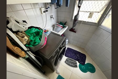 Apartamento à venda com 70m², 2 quartos e 1 vaga Apartamento à venda com 70m², 2 quartos e 1 vagaÁrea de Serviço