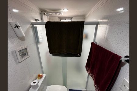 Apartamento à venda com 70m², 2 quartos e 1 vaga Apartamento à venda com 70m², 2 quartos e 1 vagaBanheiro da Suíte