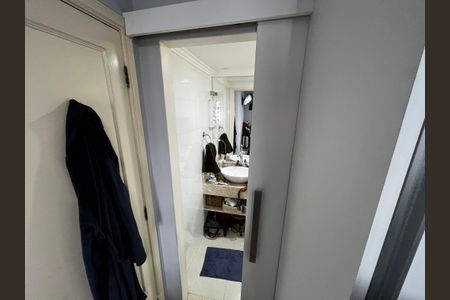 Apartamento à venda com 70m², 2 quartos e 1 vaga Apartamento à venda com 70m², 2 quartos e 1 vagaSuíte