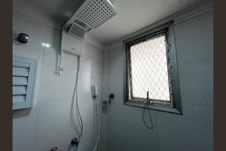 Apartamento à venda com 70m², 2 quartos e 1 vaga Apartamento à venda com 70m², 2 quartos e 1 vagaBanheiro da Suíte