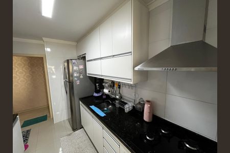 Apartamento à venda com 70m², 2 quartos e 1 vaga Apartamento à venda com 70m², 2 quartos e 1 vagaCozinha