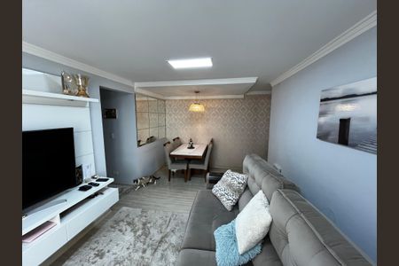 Apartamento à venda com 70m², 2 quartos e 1 vaga Apartamento à venda com 70m², 2 quartos e 1 vagaSala