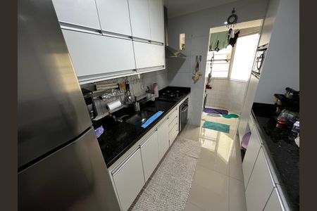 Apartamento à venda com 70m², 2 quartos e 1 vaga Apartamento à venda com 70m², 2 quartos e 1 vagaCozinha