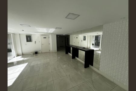 Apartamento à venda com 70m², 2 quartos e 1 vaga Apartamento à venda com 70m², 2 quartos e 1 vagaHall de entrada