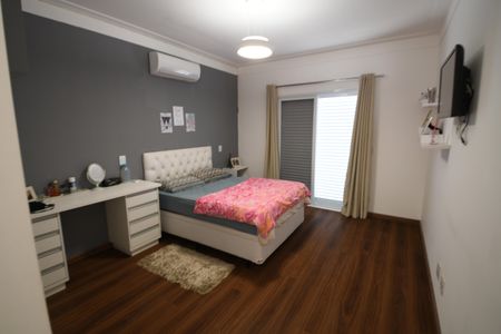 Casa de condomínio à venda com 620m², 5 quartos e 8 vagasQuarto Suíte 3