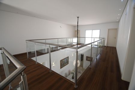 Casa de condomínio à venda com 620m², 5 quartos e 8 vagasHall