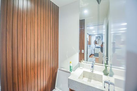 Lavabo de apartamento à venda com 2 quartos, 61m² em Baeta Neves, São Bernardo do Campo