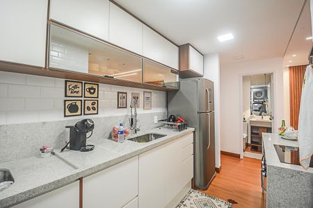 Apartamento à venda com 61m², 2 quartos e 1 vagaCozinha e Área de Serviço