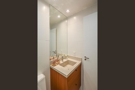 Apartamento à venda com 61m², 2 quartos e 1 vagaBanheiro da Suíte 2