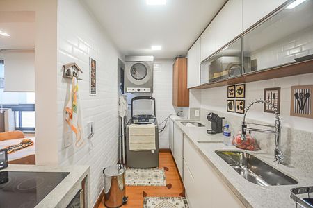 Apartamento à venda com 61m², 2 quartos e 1 vagaCozinha e Área de Serviço