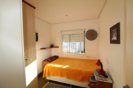 Apartamento à venda com 110m², 3 quartos e 2 vagasQuarto 2