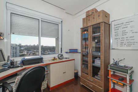 Apartamento à venda com 110m², 3 quartos e 2 vagasEscritório