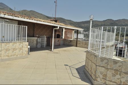 Apartamento para alugar com 232m², 4 quartos e 1 vagaCobertura