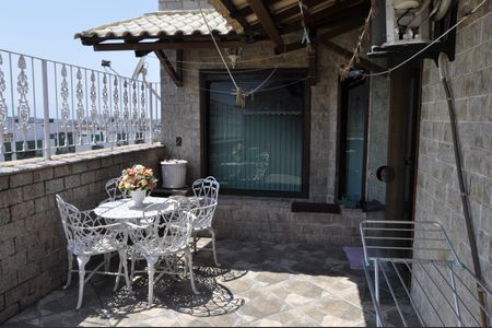 Apartamento para alugar com 232m², 4 quartos e 1 vagaCobertura