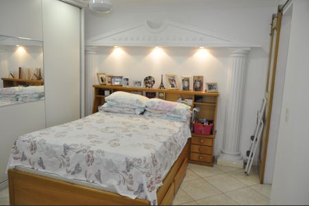 Apartamento para alugar com 232m², 4 quartos e 1 vagaSuíte 1