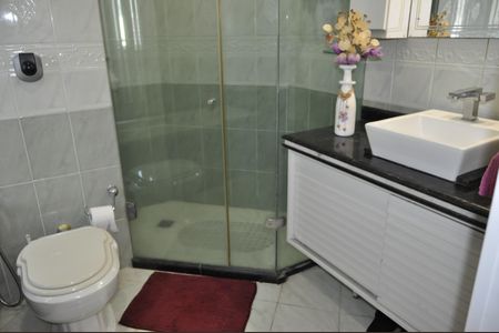 Apartamento para alugar com 232m², 4 quartos e 1 vagaBanheiro da Suíte 1