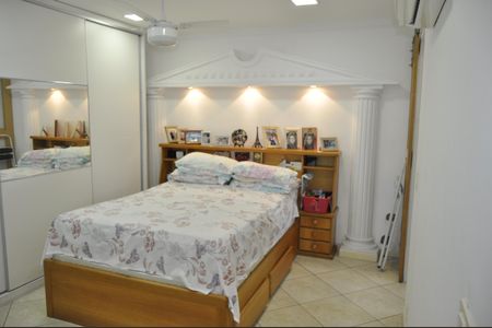 Apartamento para alugar com 232m², 4 quartos e 1 vagaSuíte 1