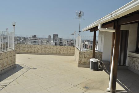 Apartamento para alugar com 232m², 4 quartos e 1 vagaCobertura