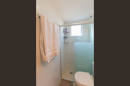 Apartamento à venda com 60m², 2 quartos e 2 vagas Apartamento à venda com 60m², 2 quartos e 2 vagasBanheiro