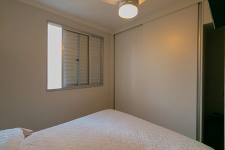 Apartamento à venda com 60m², 2 quartos e 2 vagas Apartamento à venda com 60m², 2 quartos e 2 vagasSuíte