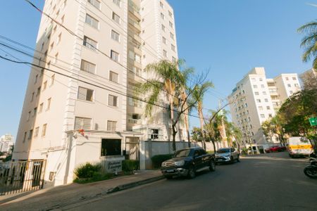 Apartamento à venda com 60m², 2 quartos e 2 vagas Apartamento à venda com 60m², 2 quartos e 2 vagasFachada