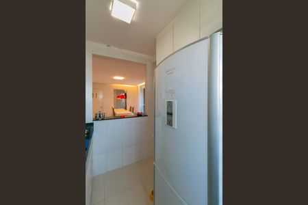 Apartamento à venda com 60m², 2 quartos e 2 vagas Apartamento à venda com 60m², 2 quartos e 2 vagasCozinha