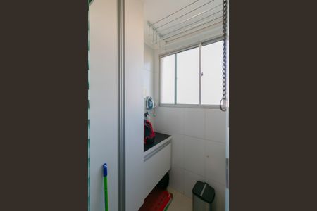 Apartamento à venda com 60m², 2 quartos e 2 vagas Apartamento à venda com 60m², 2 quartos e 2 vagasÁrea de Serviço