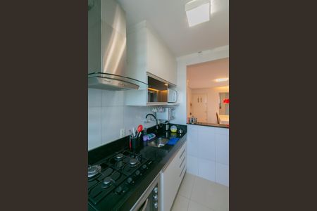 Apartamento à venda com 60m², 2 quartos e 2 vagas Apartamento à venda com 60m², 2 quartos e 2 vagasCozinha