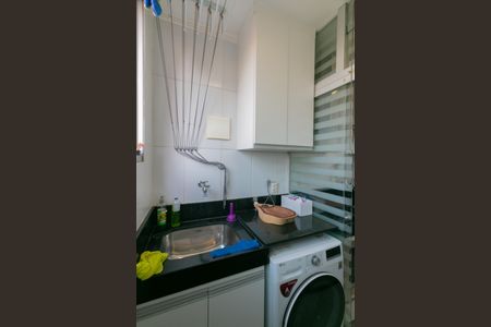 Apartamento à venda com 60m², 2 quartos e 2 vagas Apartamento à venda com 60m², 2 quartos e 2 vagasÁrea de Serviço