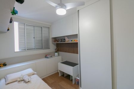 Apartamento à venda com 60m², 2 quartos e 2 vagas Apartamento à venda com 60m², 2 quartos e 2 vagasQuarto
