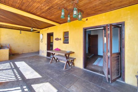 Casa para alugar com 400m², 3 quartos e 3 vagas Casa para alugar com 400m², 3 quartos e 3 vagasQuintal