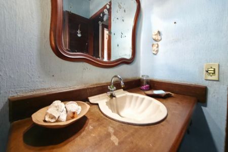 Casa para alugar com 400m², 3 quartos e 3 vagas Casa para alugar com 400m², 3 quartos e 3 vagasBanheiro Social