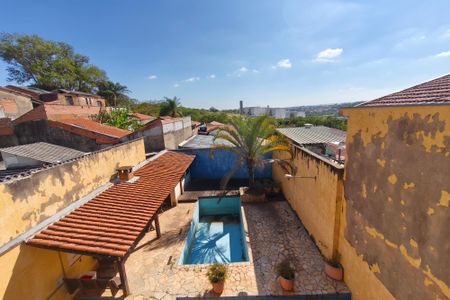 Casa para alugar com 400m², 3 quartos e 3 vagas Casa para alugar com 400m², 3 quartos e 3 vagasVaranda