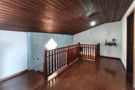 Casa para alugar com 400m², 3 quartos e 3 vagas Casa para alugar com 400m², 3 quartos e 3 vagasSala de TV