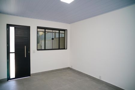 Sala de casa para alugar com 1 quarto, 30m² em Cubango, Niterói