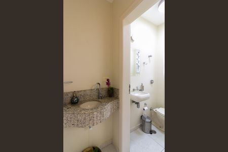 Casa para alugar com 129m², 3 quartos e 1 vaga Casa para alugar com 129m², 3 quartos e 1 vagaLavabo