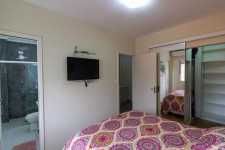 Casa para alugar com 129m², 3 quartos e 1 vaga Casa para alugar com 129m², 3 quartos e 1 vagaSuíte