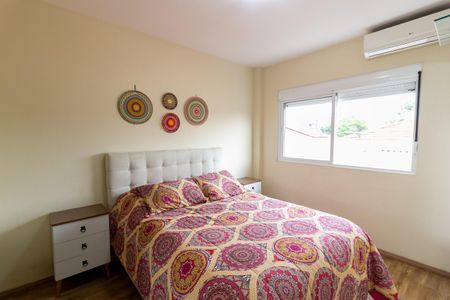 Casa para alugar com 129m², 3 quartos e 1 vaga Casa para alugar com 129m², 3 quartos e 1 vagaSuíte