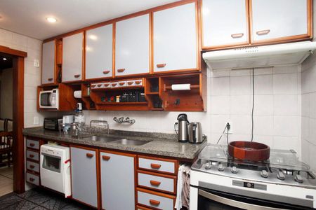 Apartamento à venda com 158m², 3 quartos e 2 vagasCozinha