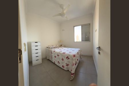 Apartamento à venda com 80m², 3 quartos e 2 vagas Apartamento à venda com 80m², 3 quartos e 2 vagasQuarto