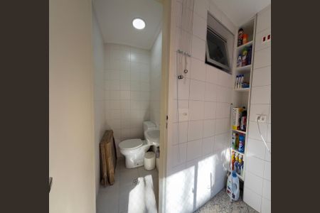Apartamento à venda com 80m², 3 quartos e 2 vagas Apartamento à venda com 80m², 3 quartos e 2 vagasBanheiro