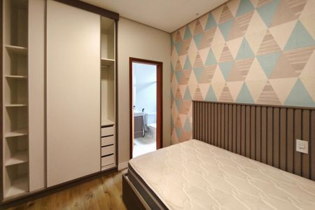 Casa de condomínio à venda com 210m², 3 quartos e 4 vagasSuíte 3